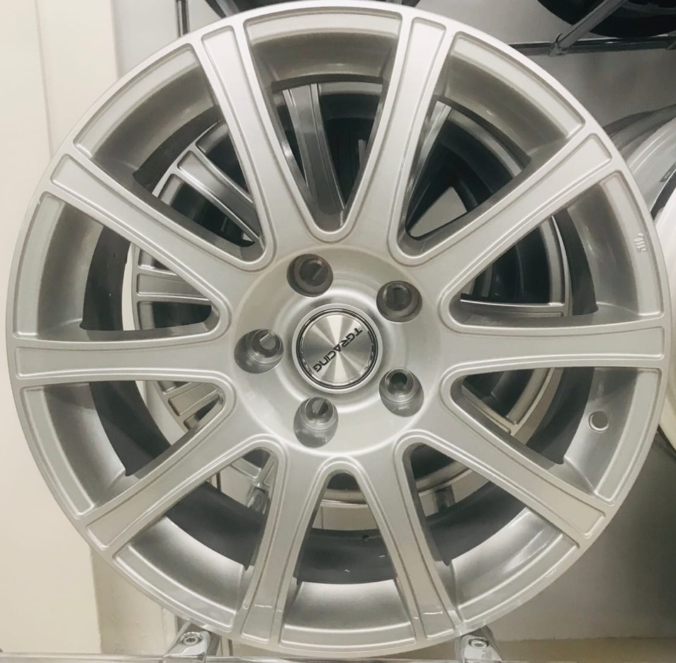Wheels L015 Wheels L015